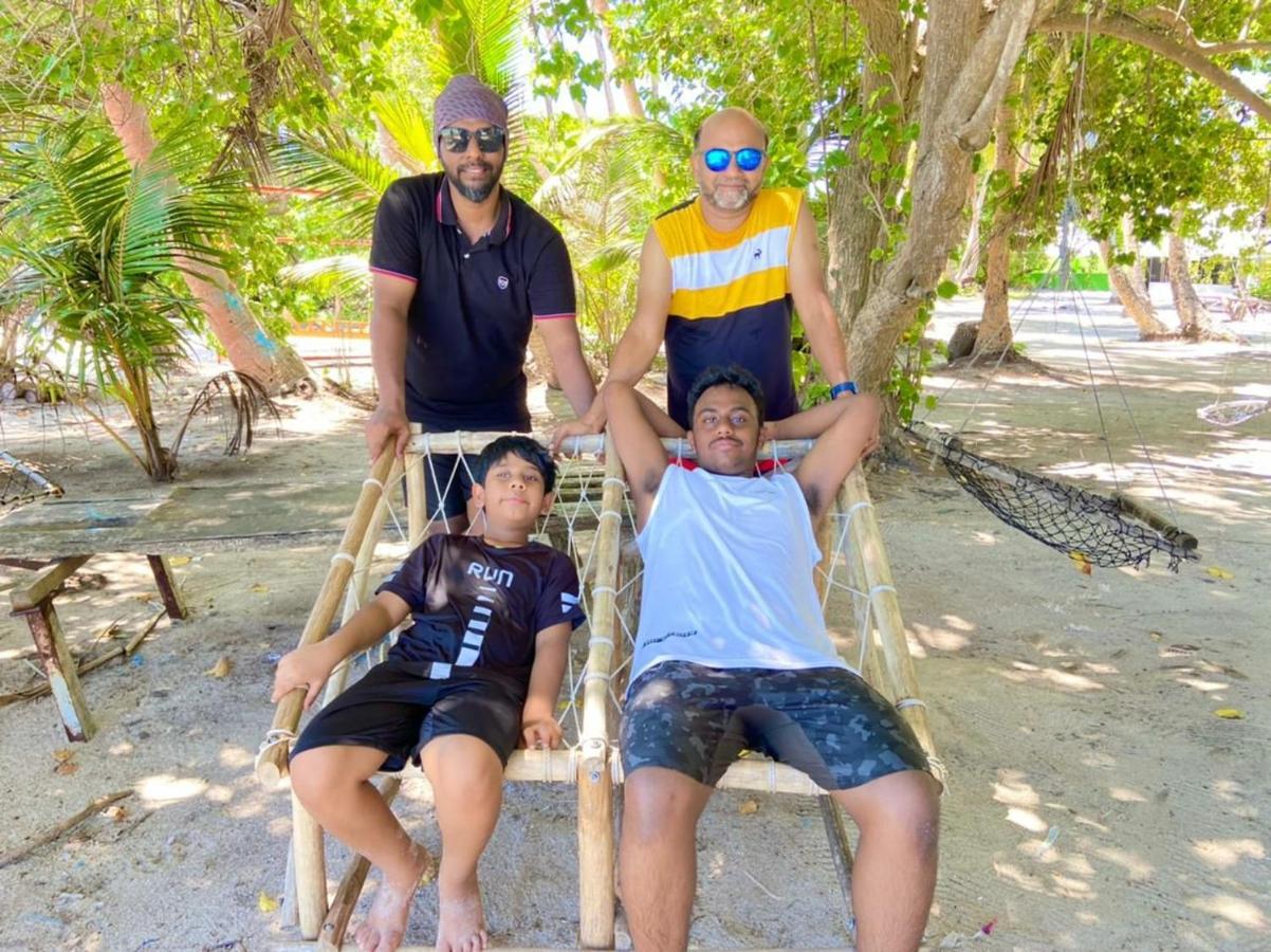 Ilaa Beach Maldives 호텔 굴히 외부 사진