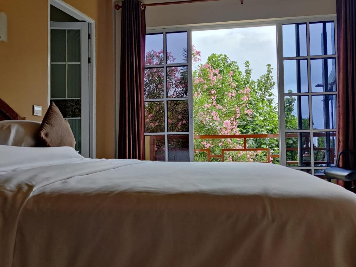 Ilaa Beach Maldives 호텔 굴히 외부 사진